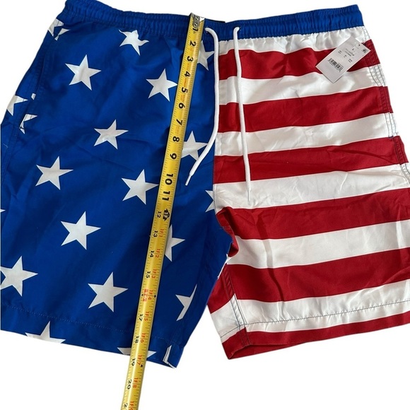 Walnut & 39th Men's Bioworld Elastic Waist American Flag Swim Shorts Size L NWT - Picture 5 of 16